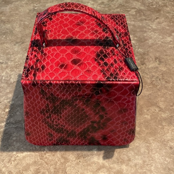 Tuscan Designs Faux Alligator Skin pink and black jewelry or makeup case - Picture 9 of 13